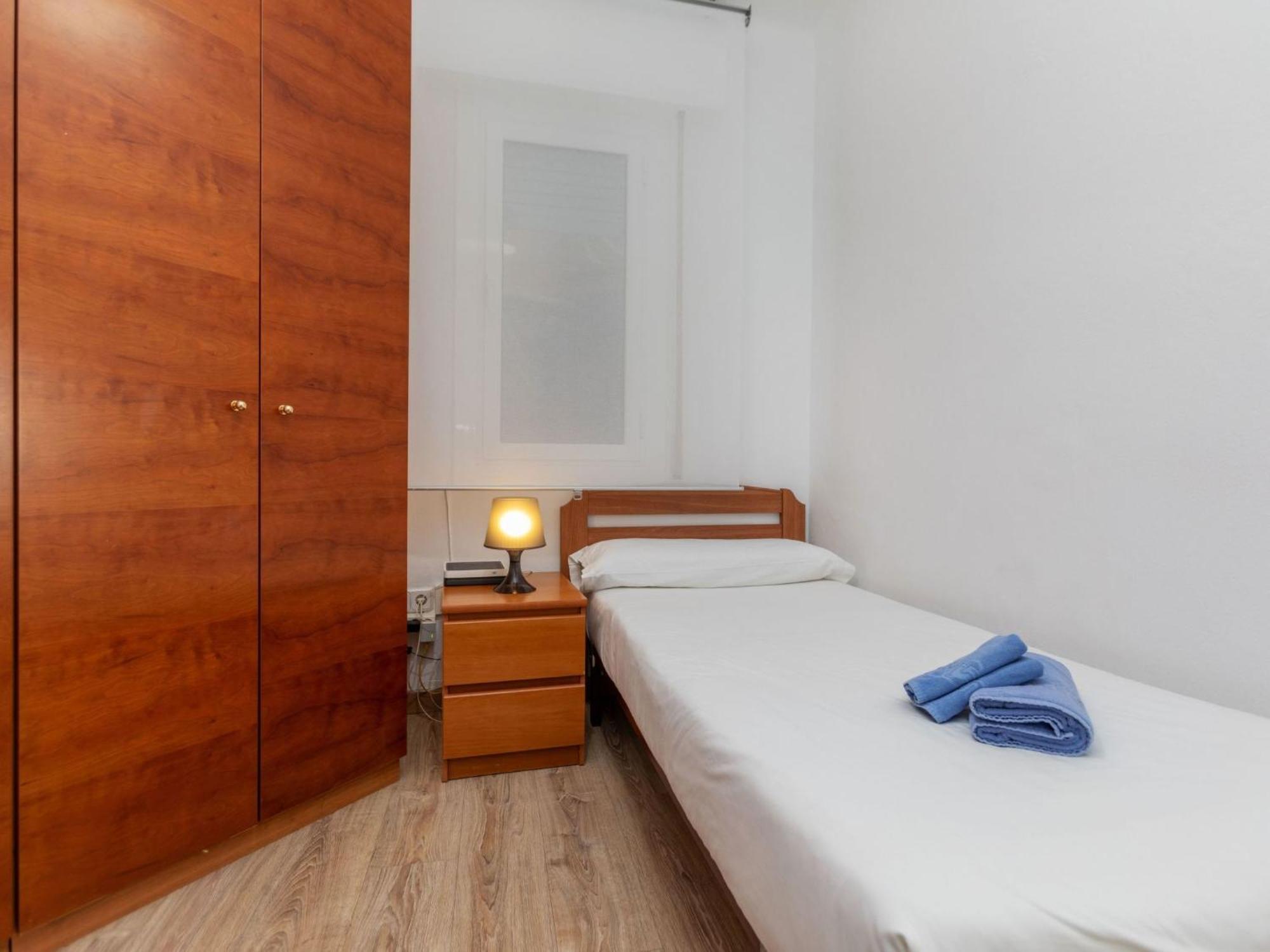 Apartment Eixample Esq Rocafort Diputacio By Interhome Barcelona Exterior photo