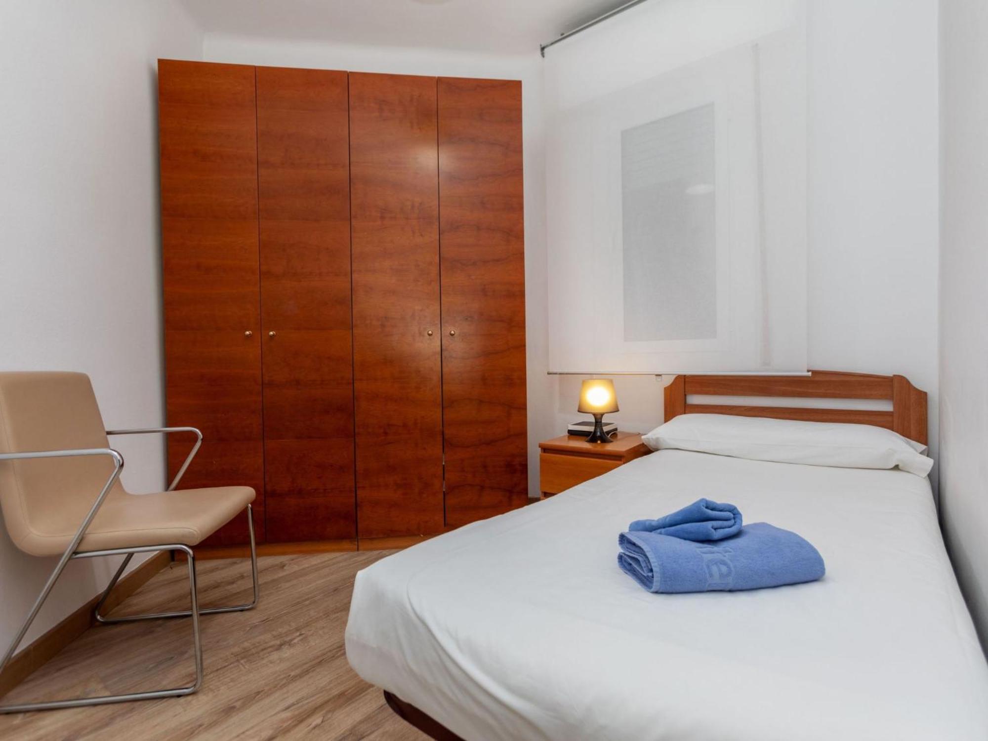 Apartment Eixample Esq Rocafort Diputacio By Interhome Barcelona Exterior photo